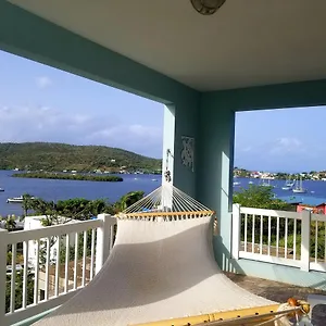 Island Charm Culebra & Guest house